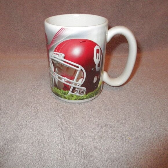 Vintage Oklahoma Sooners Football Mug Allover Print USA Made Stoneware - Picture 1 of 11